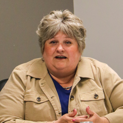 Headshot of Gail Donkers