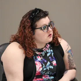 Headshot of Jenna Couch